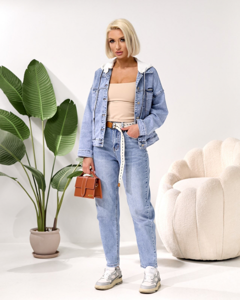 Жіноча джинсова куртка з капюшоном LIANA  норма 552 гуртом